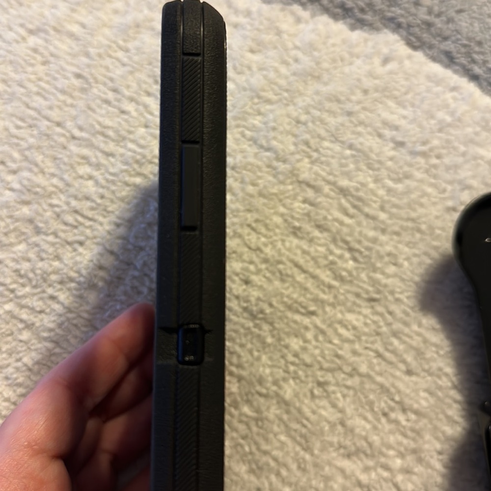 Otterbox iPhone 11 Pro Max Defender Series Screenless Edition - Picture 5 of 6
